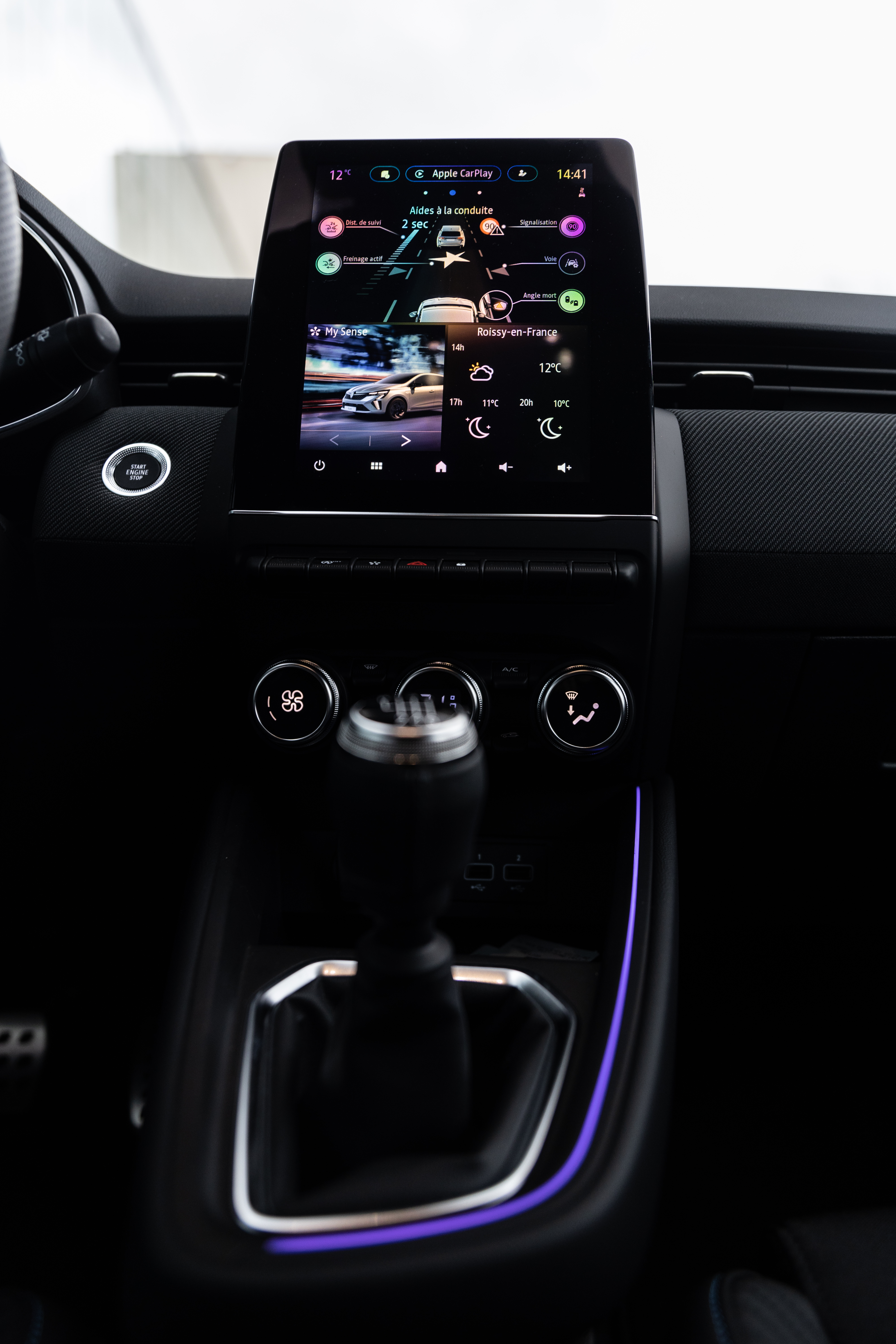 Image 9 - interieur Clio V